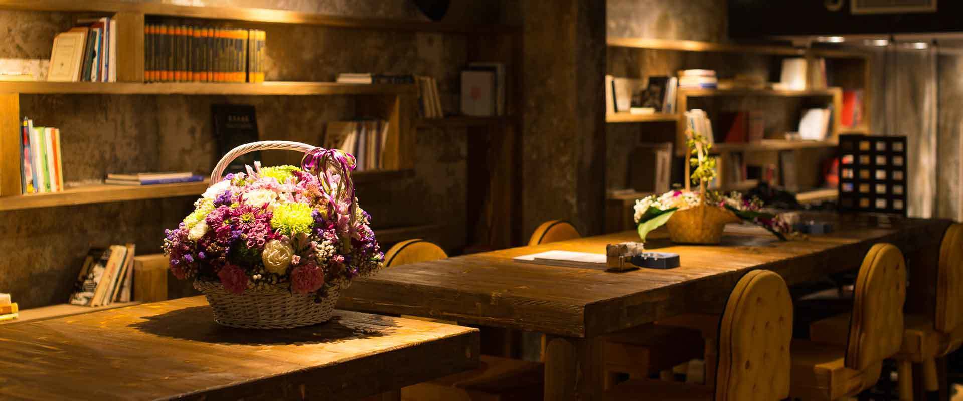 Hotel Hemera 포드고리차 외부 사진 Library