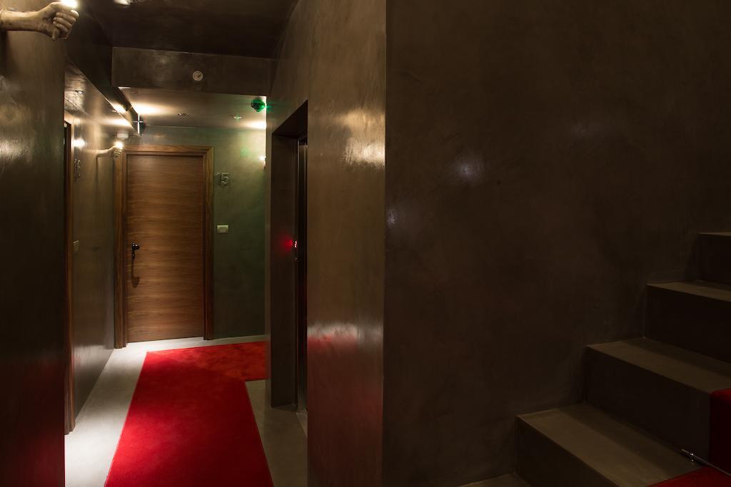 Hotel Hemera 포드고리차 외부 사진 The interior of the hotel